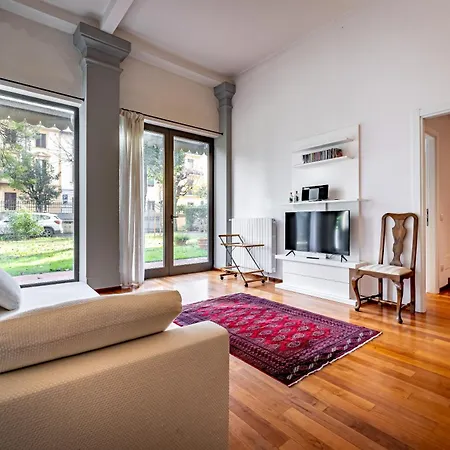 Apartament Yid Little With Garden